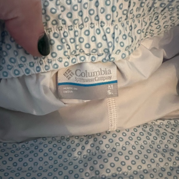 Columbia Sportswear Floral Print Athletic Shorts Coastal Chic Summer Size Medium - Picture 2 of 8